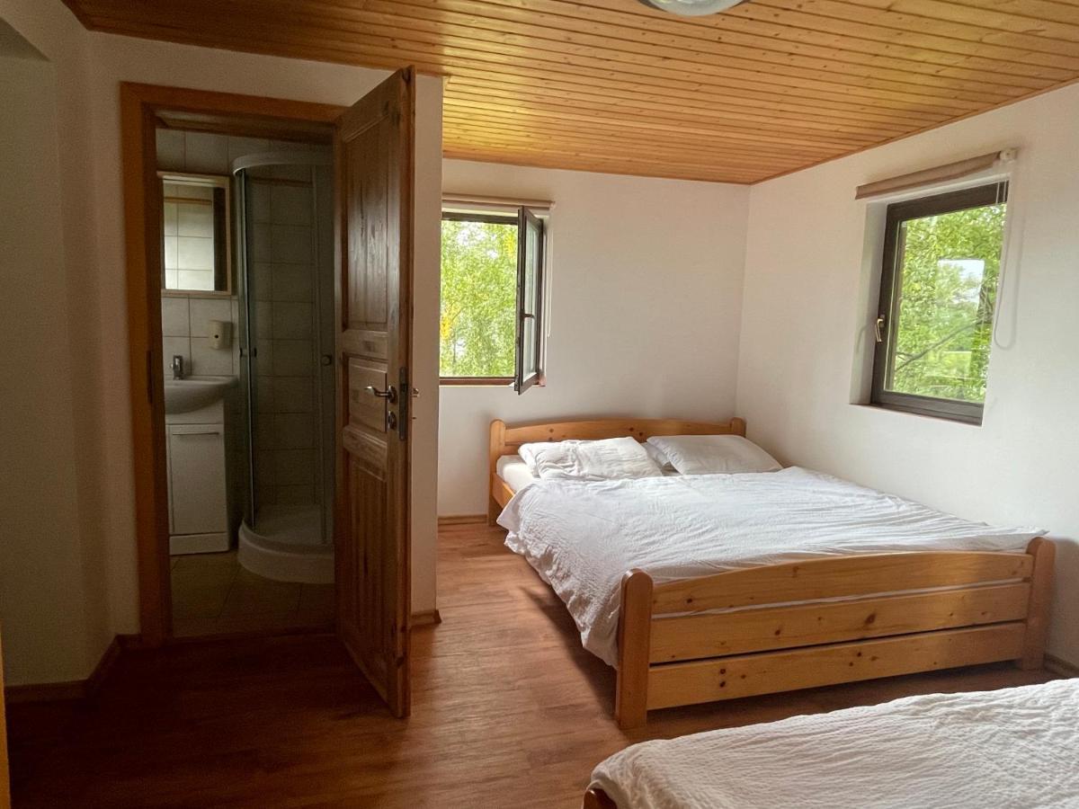 Chata Adam U Lipna Horni Plana Exterior photo